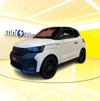 LIGIER JS50 2025 blanco