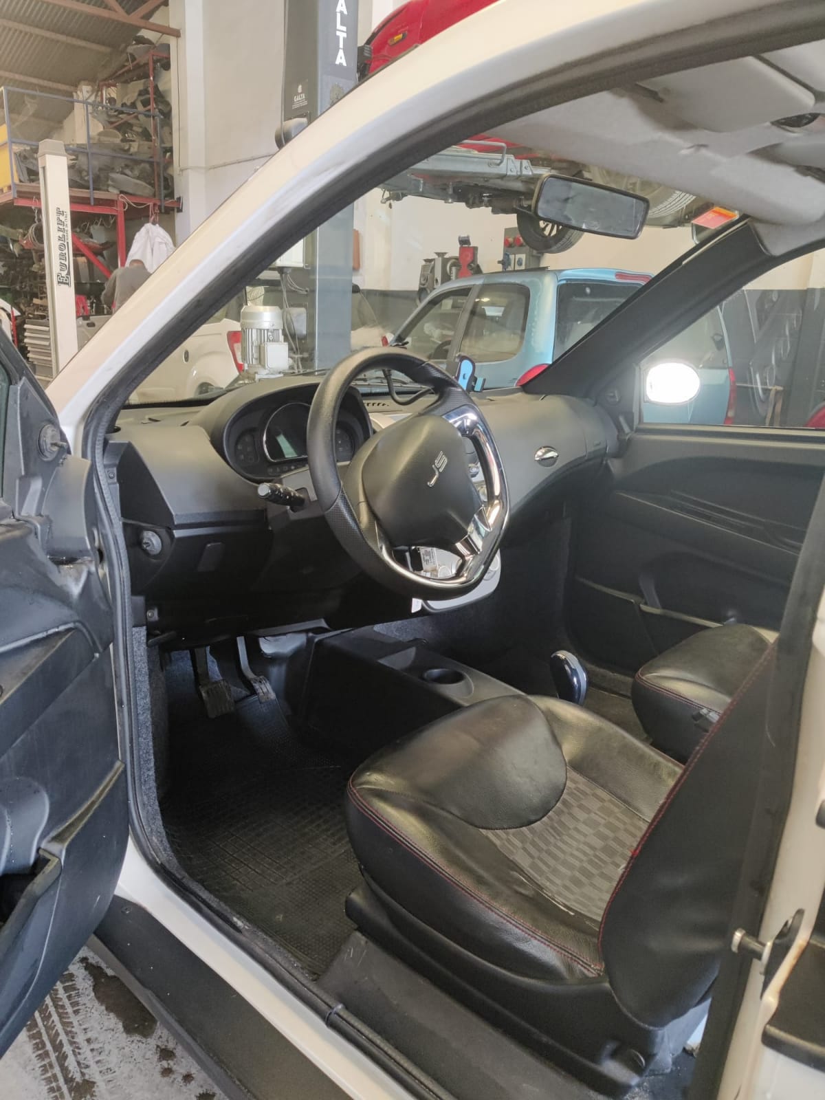 LIGIER Ixo - Imagen 4